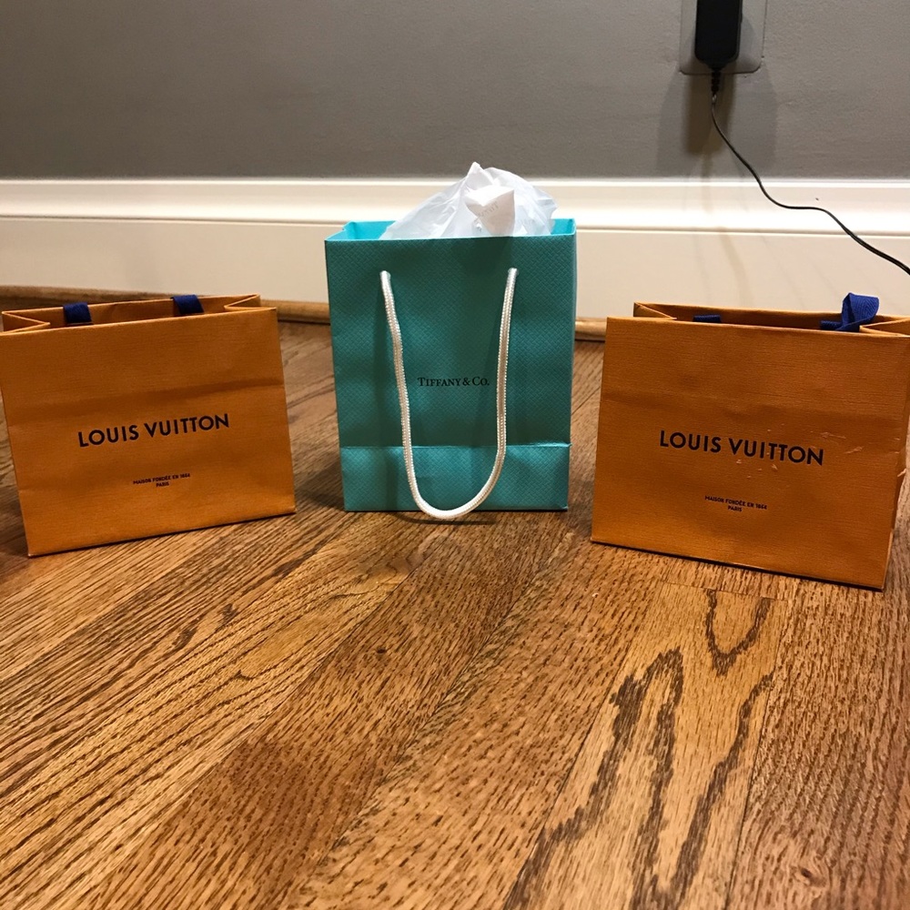 Tiffany & Louis Vuitton Bag Bundle